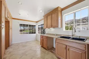 29935 Maypath Rd, Juniper Hills, CA 93543 - Photo 19