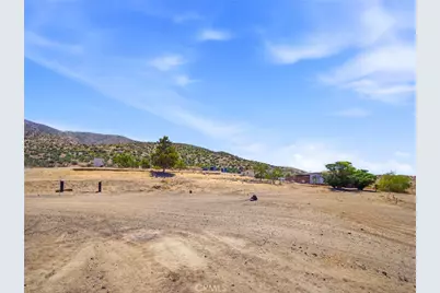29935 Maypath Road, Juniper Hills, CA 93543 - Photo 51
