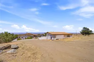 29935 Maypath Rd, Juniper Hills, CA 93543 - Photo 55