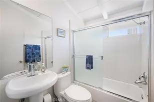 19800 Friar, Woodland Hills, CA 91367 - Photo 27