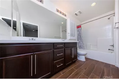 14705 Sherman Way, Van Nuys, CA 91405 - Photo 11