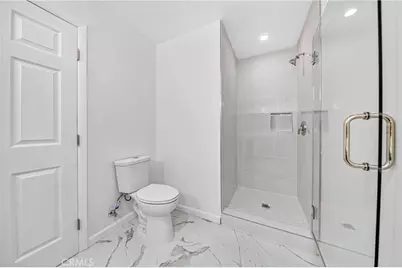 19243 Knapp St, Northridge, CA 91324 - Photo 39