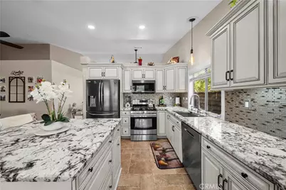 27908 Rainier Road, Castaic, CA 91384 - Photo 21