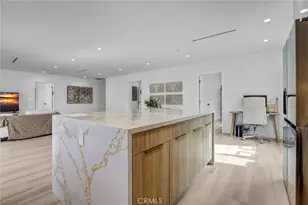 7445 Oakdale Ave, Winnetka, CA 91306 - Photo 15