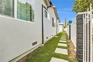 7445 Oakdale Ave, Winnetka, CA 91306 - Photo 45