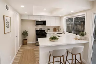 7509 Winnetka Ave, Winnetka, CA 91306 - Photo 5