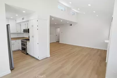 10566 Sunland #7, Sunland, CA 91040 - Photo 3