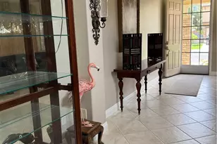 28680 Placerview Trail, Saugus, CA 91390 - Photo 3