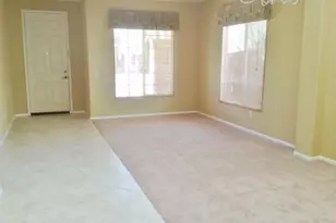 28680 Placerview Trail, Saugus, CA 91390 - Photo 3