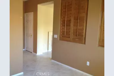 28680 Placerview Trail, Saugus, CA 91390 - Photo 9