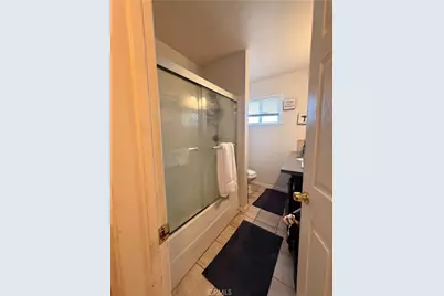 22233 Roscoe, West Hills, CA 91304 - Photo 9
