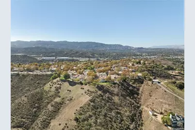 24496 Valle Del Oro #204, Newhall, CA 91321 - Photo 21