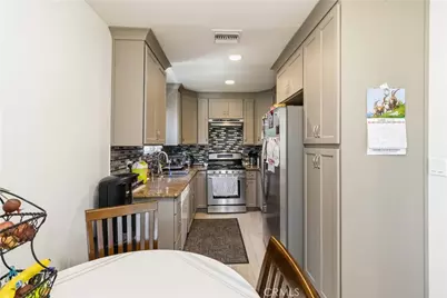 19406 Enadia, Reseda, CA 91335 - Photo 13