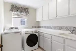 26009 Twain Pl, Stevenson Ranch, CA 91381 - Photo 33