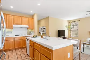 26009 Twain Pl, Stevenson Ranch, CA 91381 - Photo 15