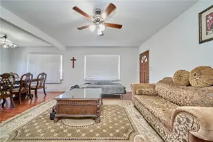 8357 Aura, Northridge, CA 91324 - Photo 5
