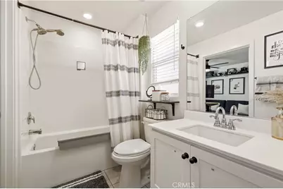 12827 Watt Lane #E, Sylmar, CA 91342 - Photo 29