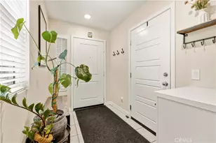 12827 Watt Ln, Sylmar, CA 91342 - Photo 7