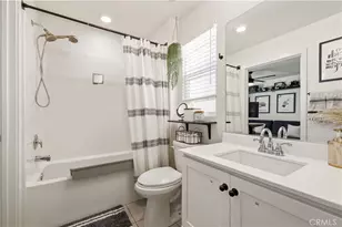 12827 Watt Ln, Sylmar, CA 91342 - Photo 29