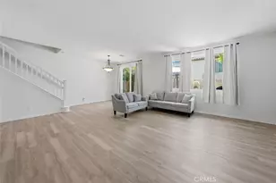 19324 Opal Ln, Saugus, CA 91350 - Photo 5