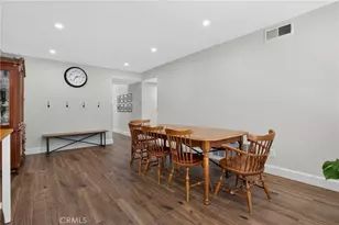 27827 Zion Ct, Castaic, CA 91384 - Photo 13