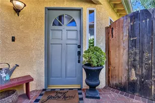 27827 Zion Ct, Castaic, CA 91384 - Photo 3