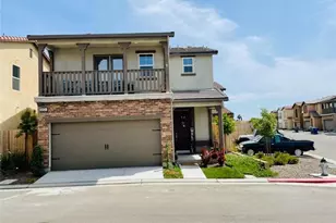 6251 E Overlook, Fresno, CA 93727 - Photo 1