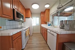 26360 Oakspur, Newhall, CA 91321 - Photo 5