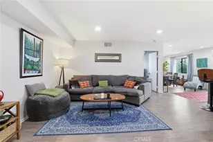 18530 Hatteras St, Tarzana, CA 91356 - Photo 9