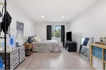 18530 Hatteras Street #337, Tarzana, CA 91356 - Photo 17