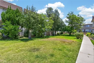 18410 Lull St, Reseda, CA 91335 - Photo 35