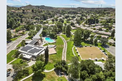 19157 Avenue Of The Oaks #A, Newhall, CA 91321 - Photo 23