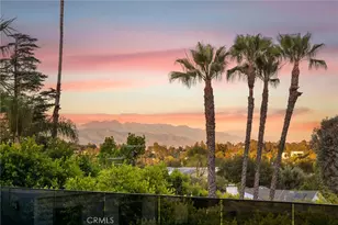 16988 Strawberry Dr, Encino, CA 91436 - Photo 9