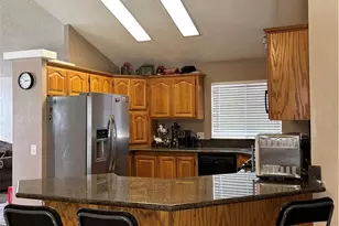 19842 Emerald Creek, Canyon Country, CA 91351 - Photo 7
