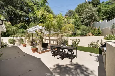 23105 Middlebank Drive, Newhall, CA 91321 - Photo 33