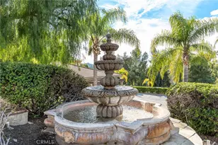 5220 Premiere Hills Circle, Woodland Hills, CA 91364 - Photo 7