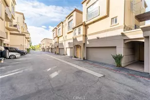 5220 Premiere Hills Circle, Woodland Hills, CA 91364 - Photo 49