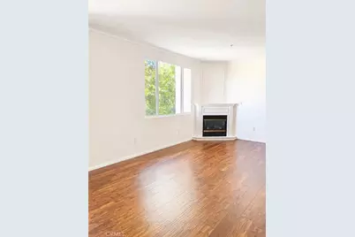 5220 Premiere Hills Circle #228, Woodland Hills, CA 91364 - Photo 11