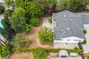 10149 Valjean Ave, Granada Hills, CA 91343 - Photo 37