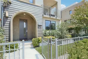 13219 Victory Blvd, Los Angeles, CA 91401 - Photo 25