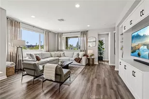 13219 Victory Blvd, Van Nuys, CA 91401 - Photo 1