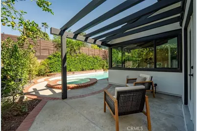 13925 Branton Place, Sherman Oaks, CA 91423 - Photo 35