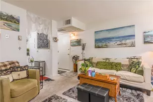 11813 Runnymede St, North Hollywood, CA 91605 - Photo 3