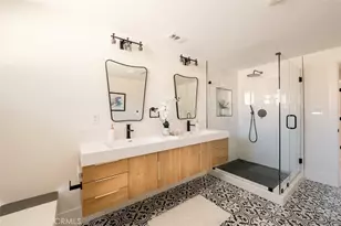 17601 McCormick St, Encino, CA 91316 - Photo 19