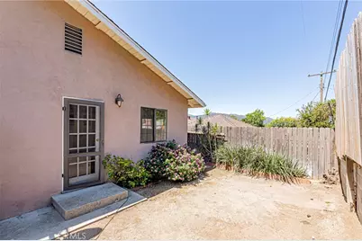 2521 Harmony Place, La Crescenta, CA 91214 - Photo 27