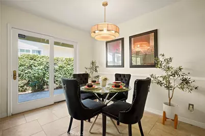 22615 Dardenne Street, Calabasas, CA 91302 - Photo 21