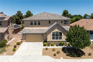 44040 Coral Dr, Lancaster, CA 93536 - Photo 3