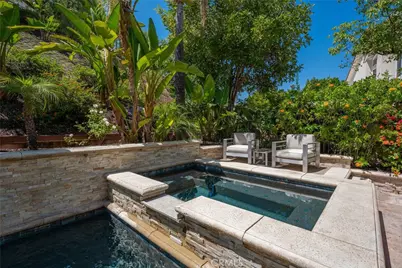 5911 Vista De La Luz, Woodland Hills, CA 91367 - Photo 37