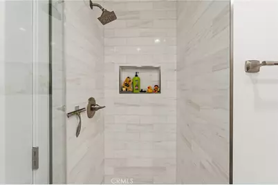 5911 Vista De La Luz, Woodland Hills, CA 91367 - Photo 33
