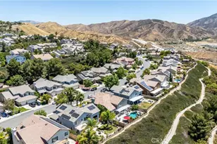 14266 Sequoia, Canyon Country, CA 91387 - Photo 31